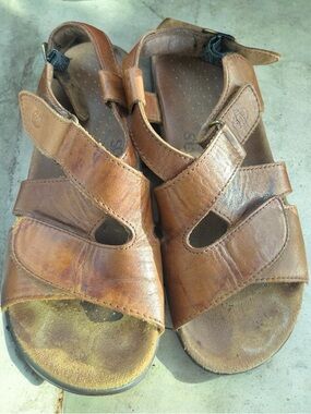 SAS Brown Leather Strapped Sandals